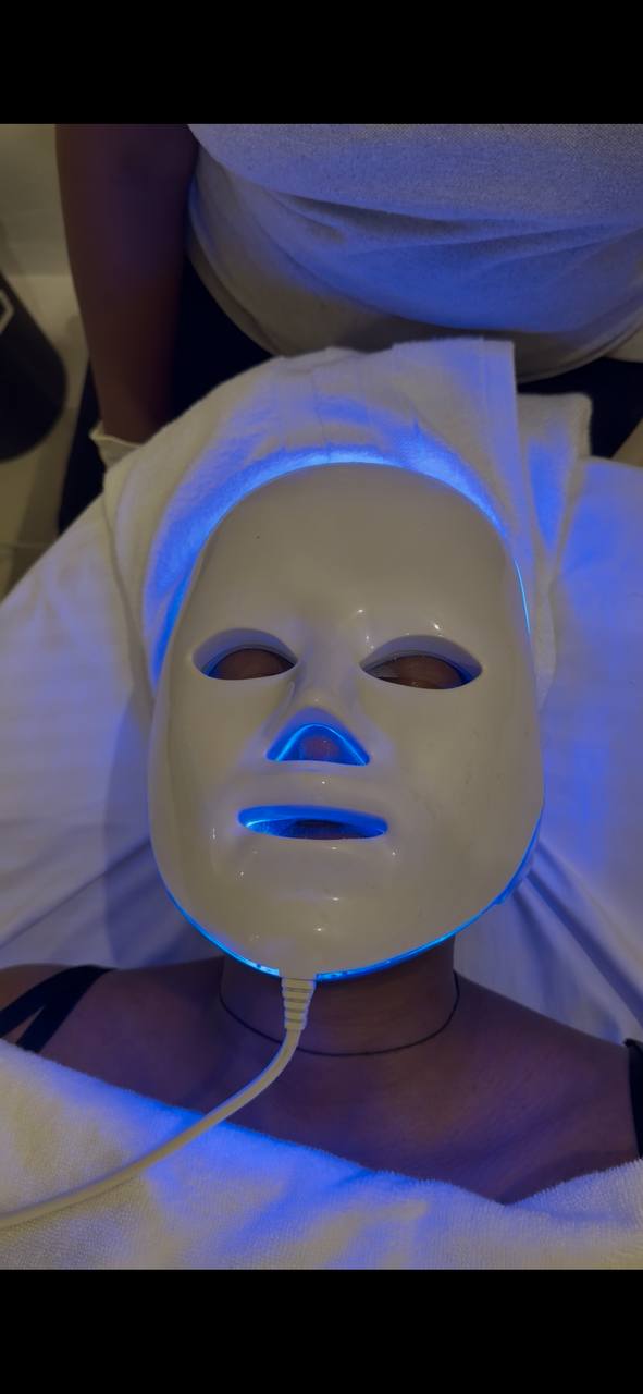 LED blue-light face mask skin treatment at Yen Skin Solution